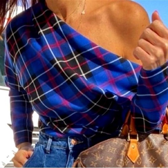 NWT ZARA Asymmetric Plaid Blue Top Size M  🦋Bloggers Favorite🦋 - Picture 8 of 16